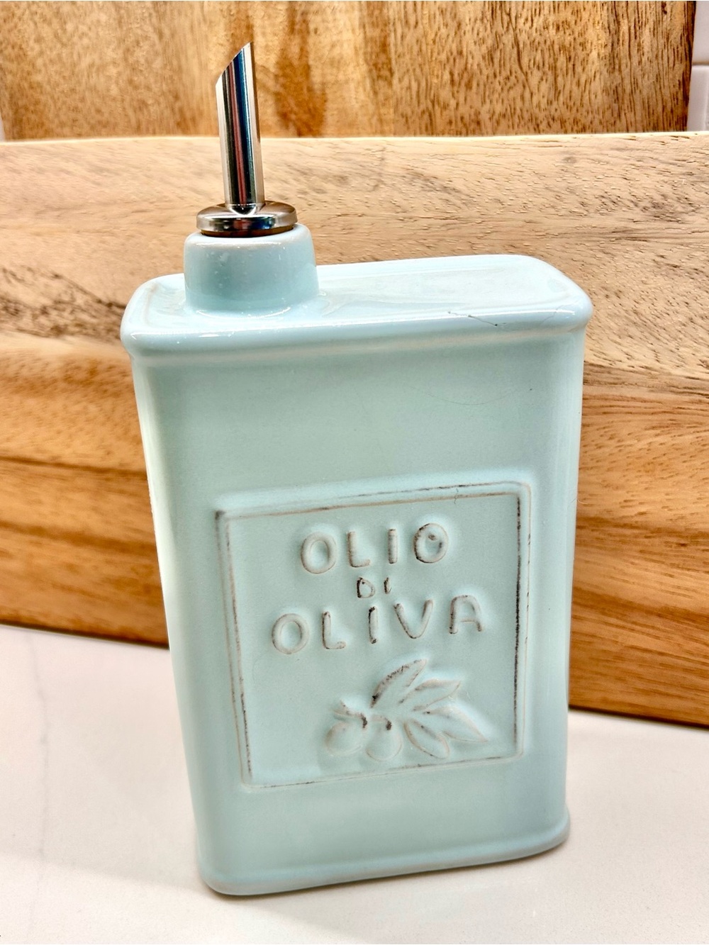 Vietri Olive Oil can